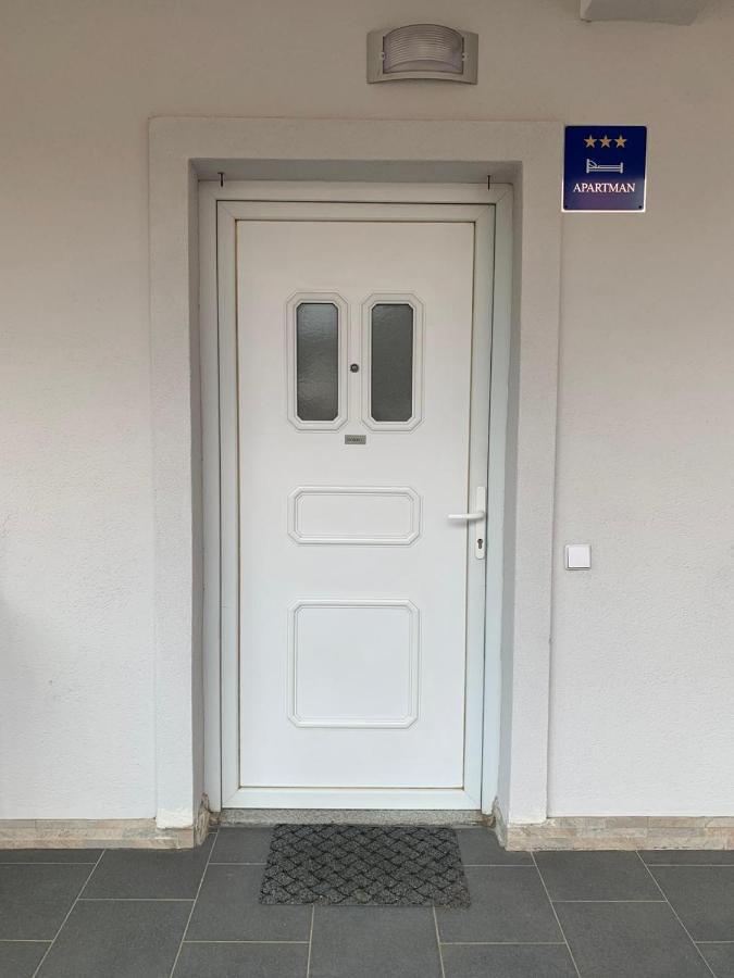 Apartman Dobric Fazana Luaran gambar