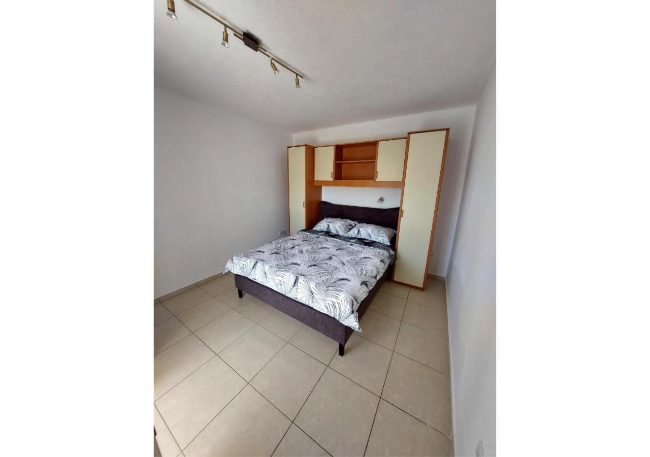 Apartman Dobric Fazana Luaran gambar